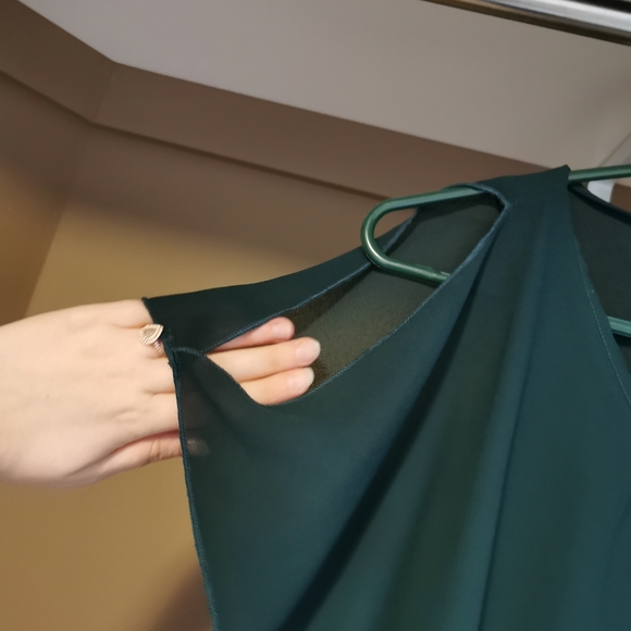 Businesses Casual/Formal Top - Picture 4 of 7